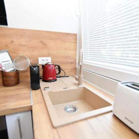 Nicole Apartment Rijeka Luaran gambar
