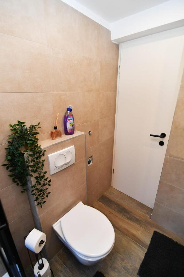 Nicole Apartment Rijeka Luaran gambar